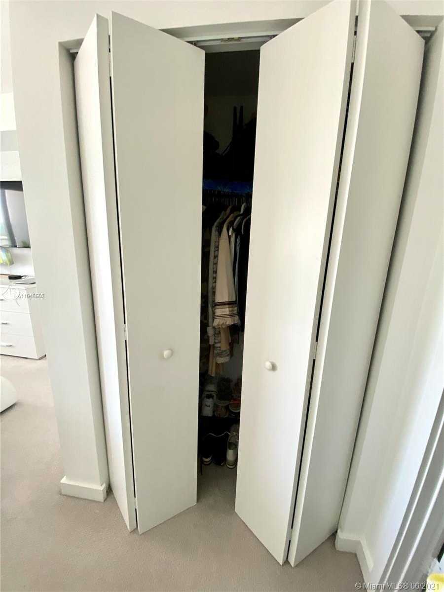 Small Image of 4250 BISCAYNE BLVD #1216, Miami Number 26