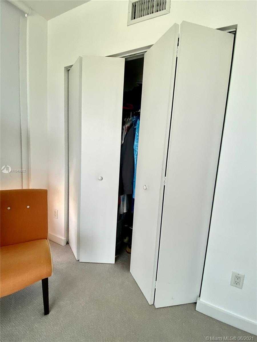 Small Image of 4250 BISCAYNE BLVD #1216, Miami Number 33