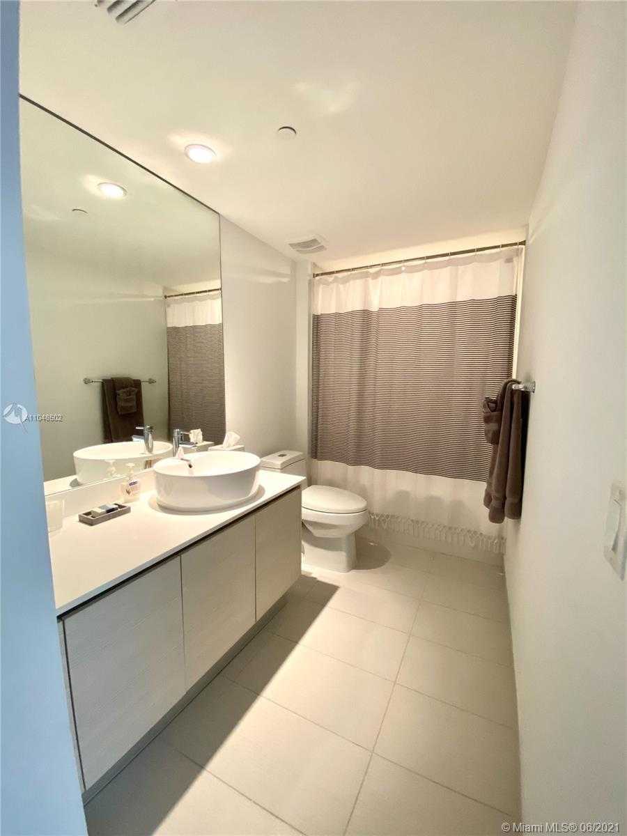 Small Image of 4250 BISCAYNE BLVD #1216, Miami Number 39