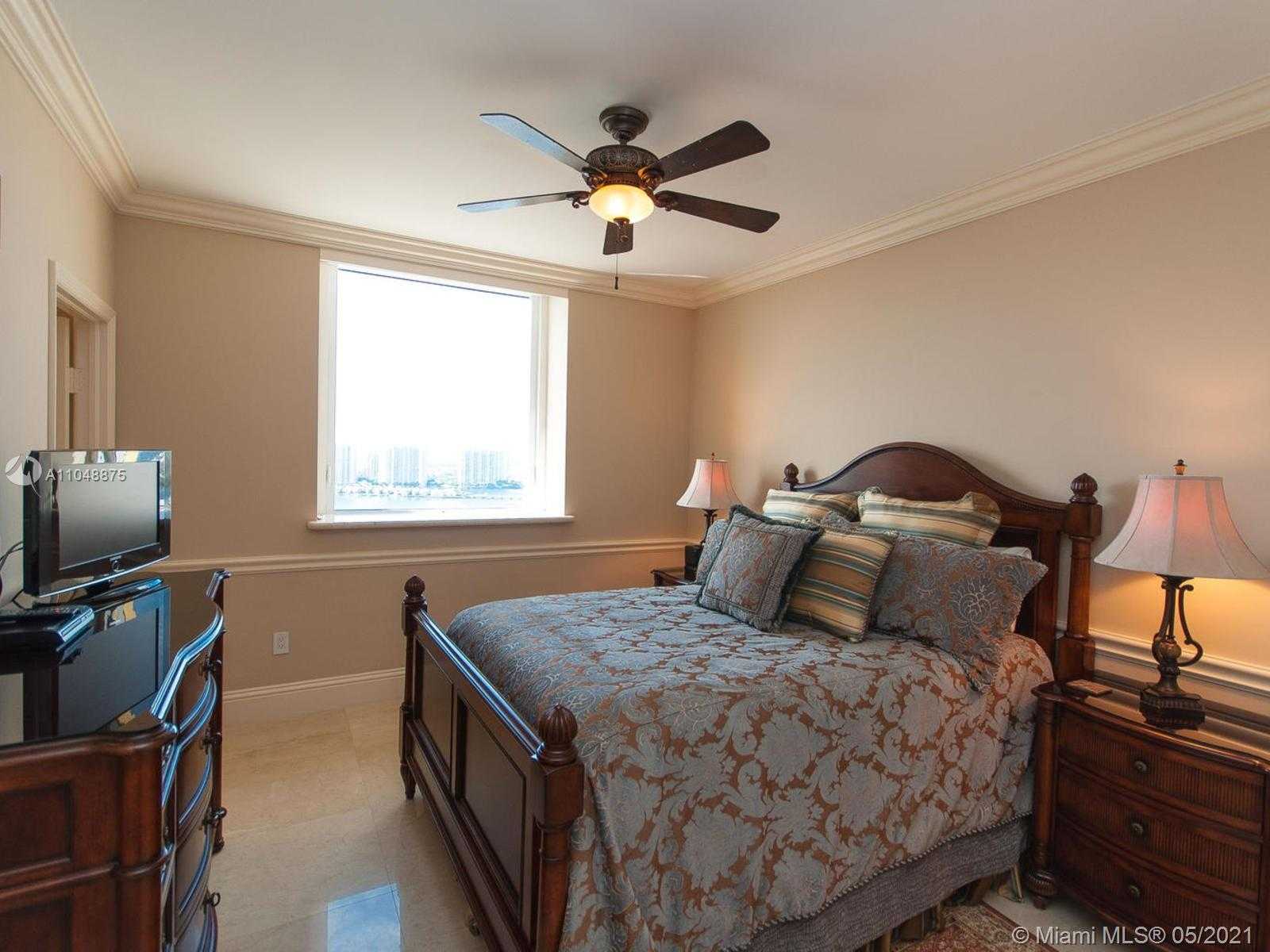 Small Image of 17875 COLLINS AVE #2701, Sunny Isles Beach Number 24