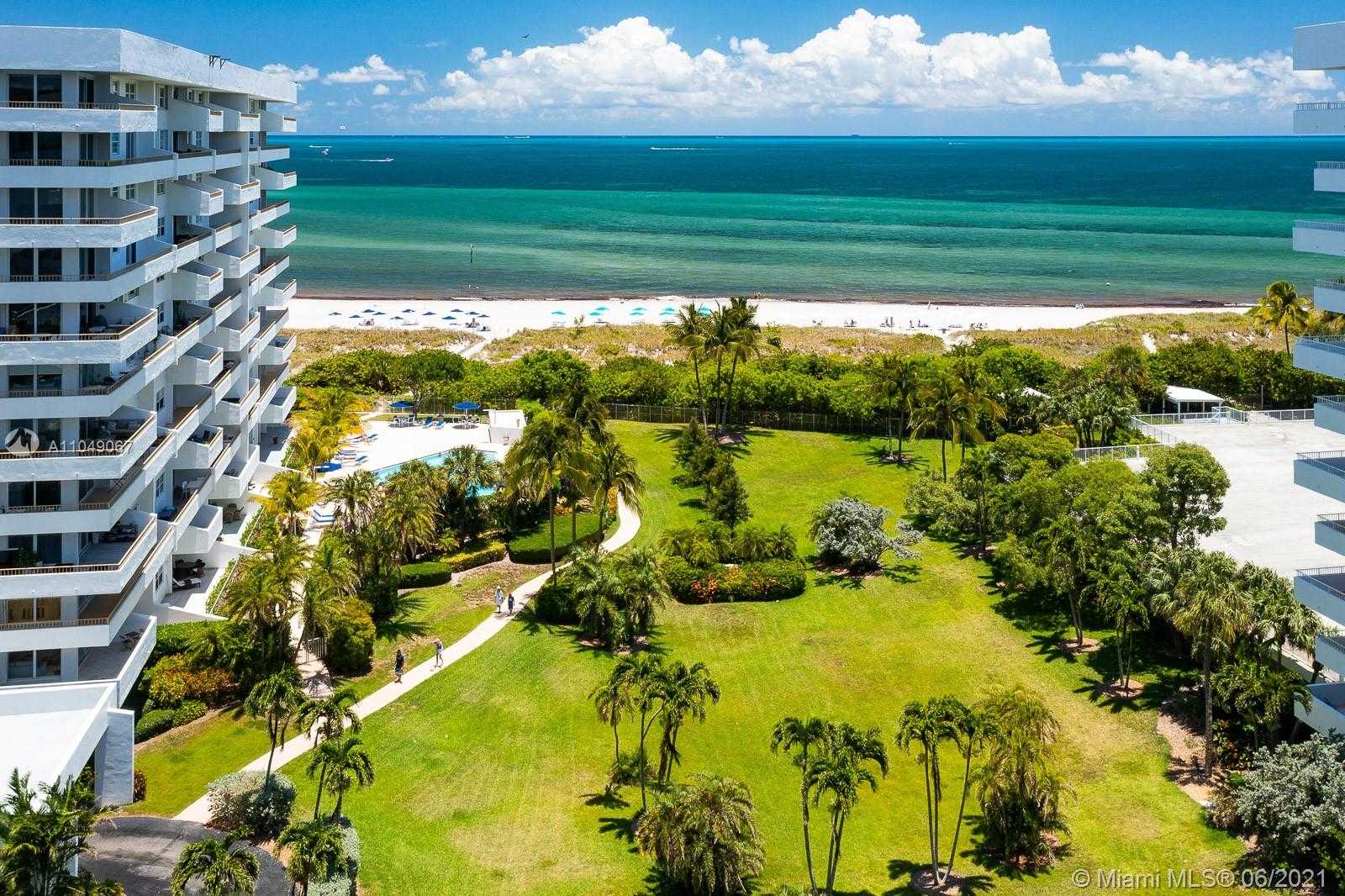 Small Image of 155 OCEAN LANE DR #1205/1203, Key Biscayne Number 29
