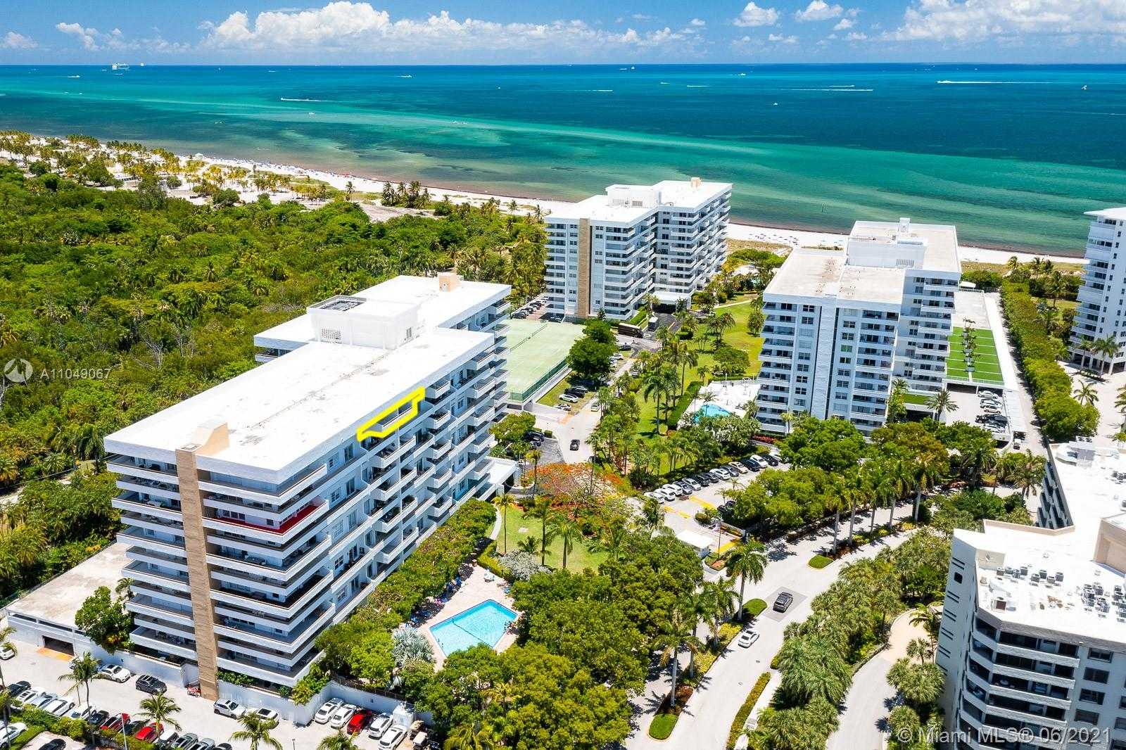 Small Image of 155 OCEAN LANE DR #1205/1203, Key Biscayne Number 44
