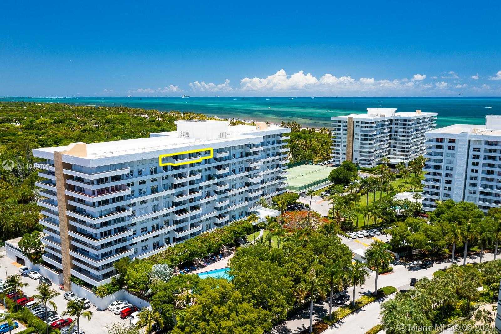 Small Image of 155 OCEAN LANE DR #1205/1203, Key Biscayne Number 50