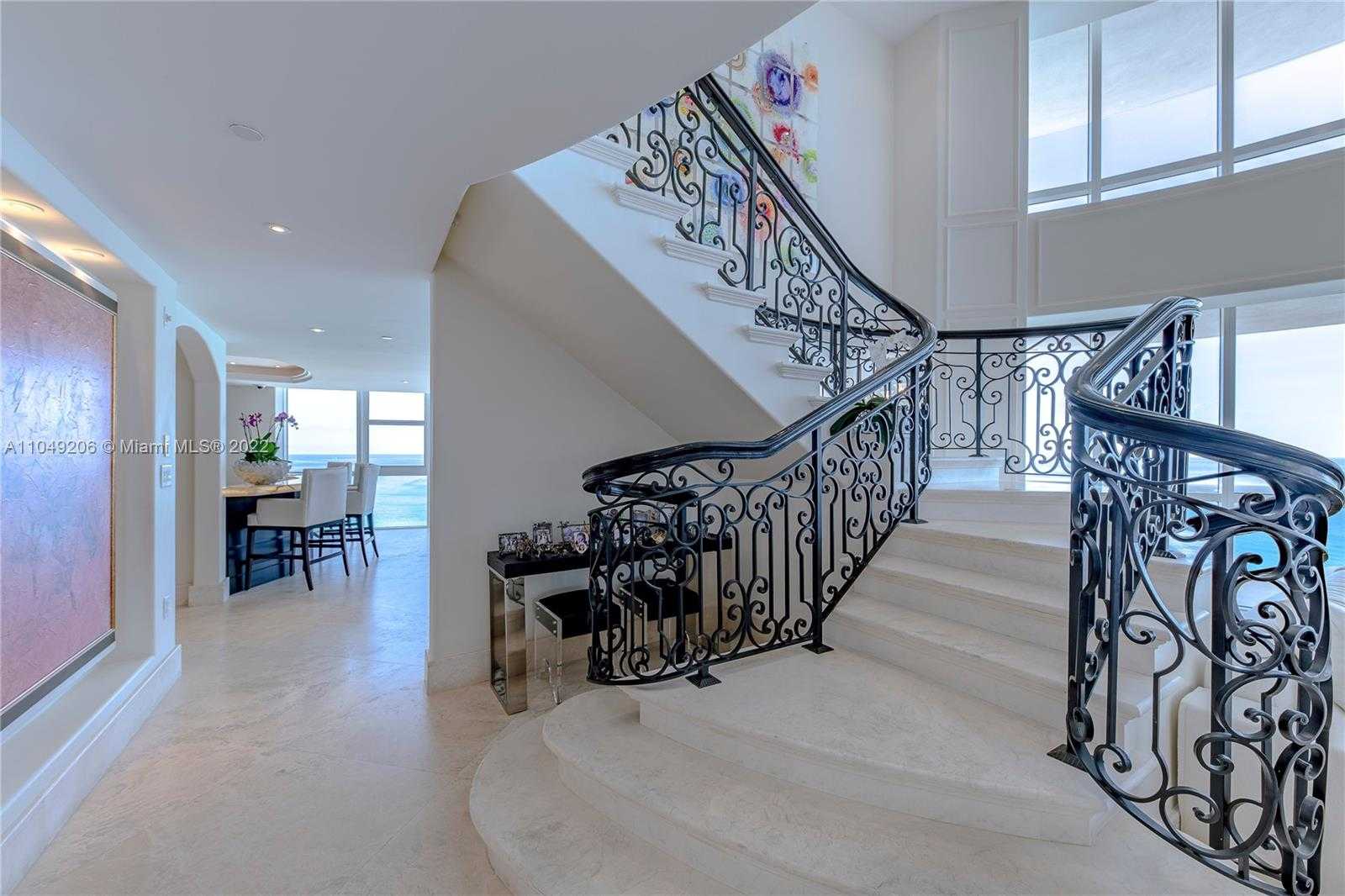 Small Image of 18201 COLLINS AVE #1709, Sunny Isles Beach Number 4