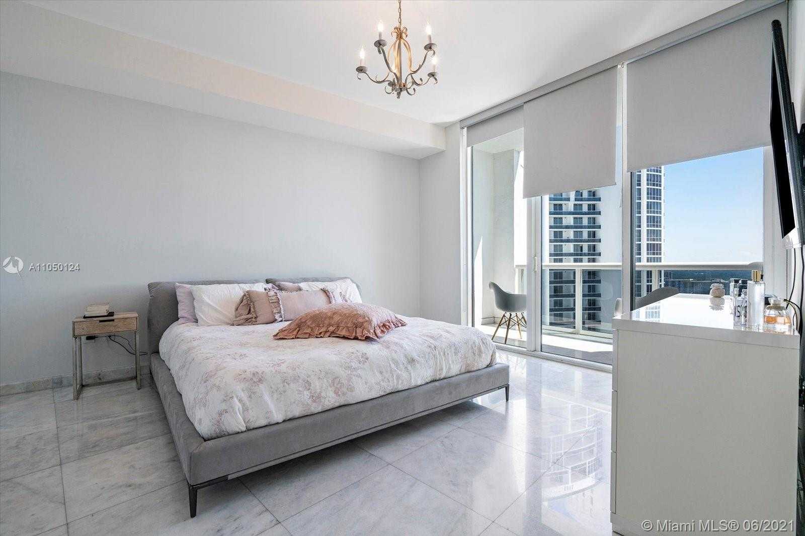 Small Image of 18201 COLLINS AVE #4207, Sunny Isles Beach Number 18