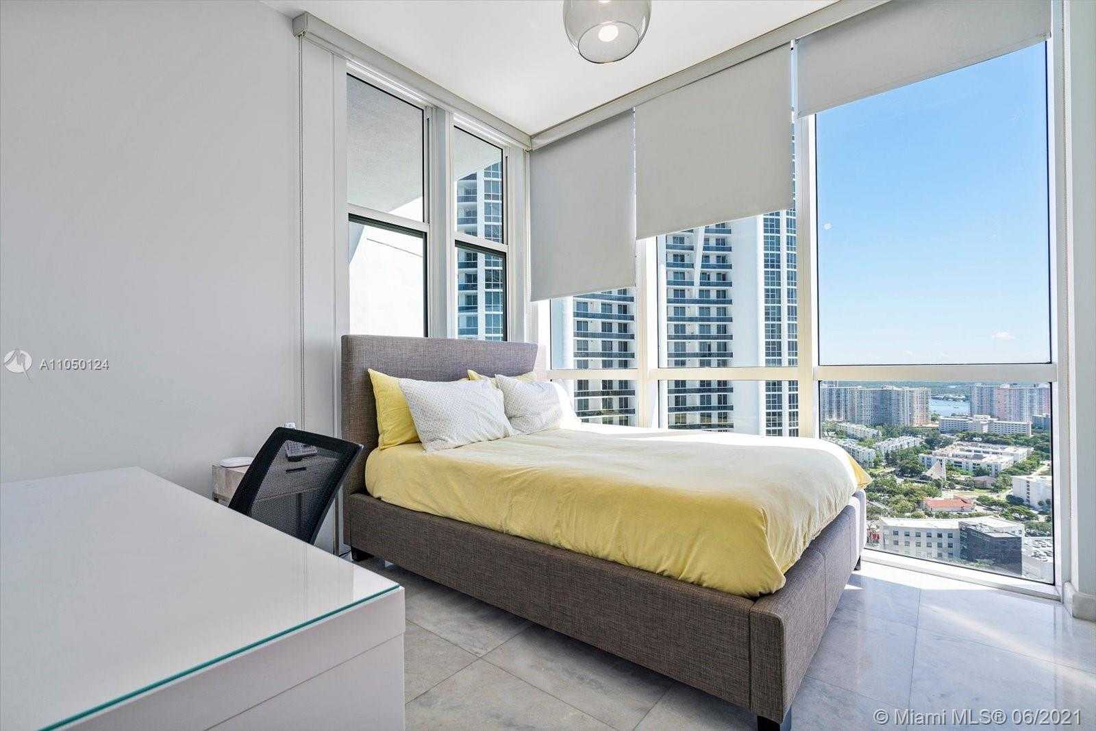Small Image of 18201 COLLINS AVE #4207, Sunny Isles Beach Number 22