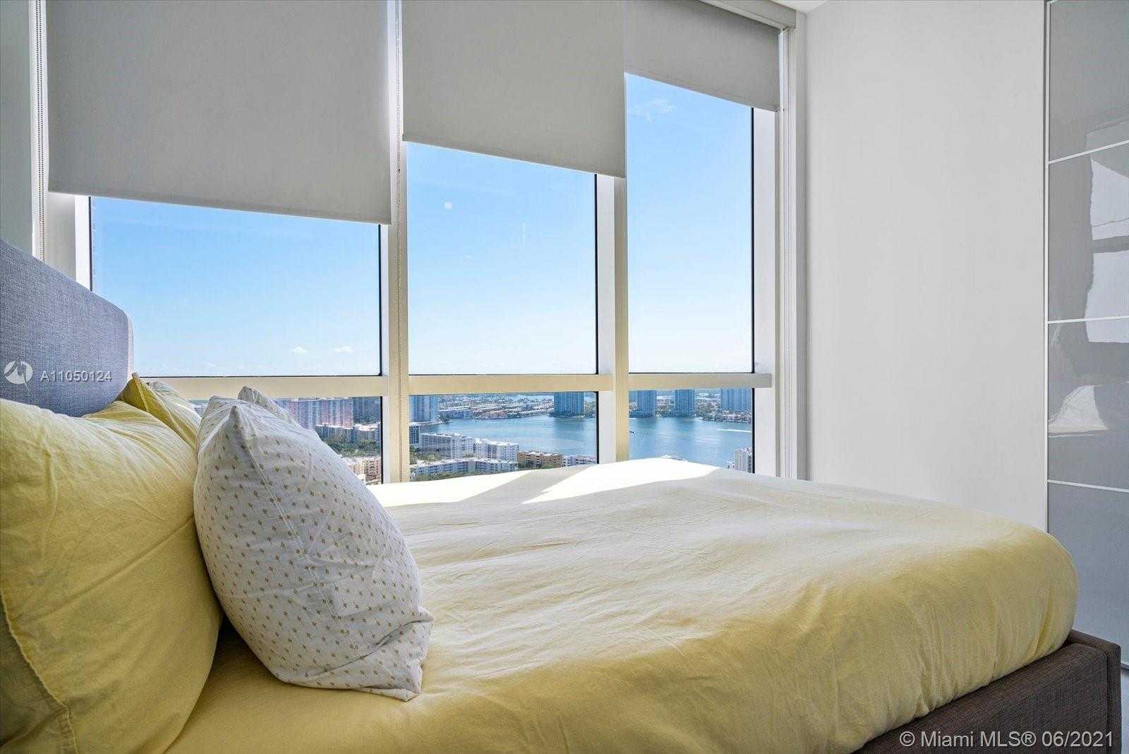 Small Image of 18201 COLLINS AVE #4207, Sunny Isles Beach Number 23
