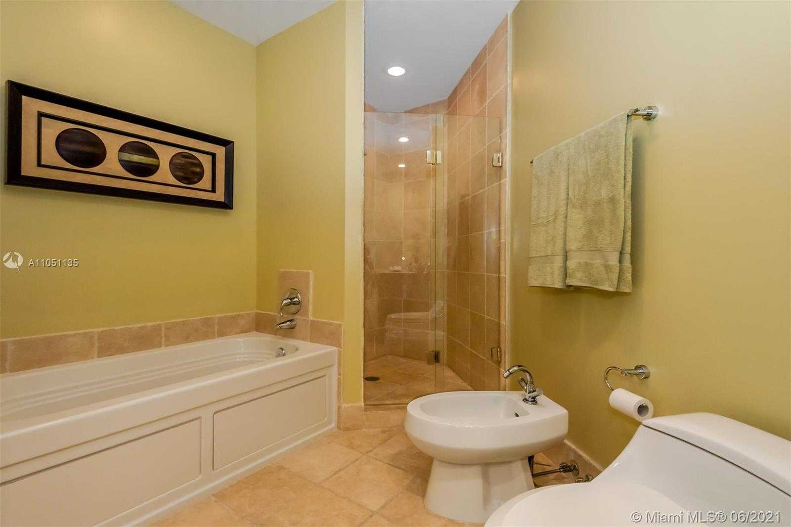 Small Image of 18201 COLLINS AVE #4001A, Sunny Isles Beach Number 23