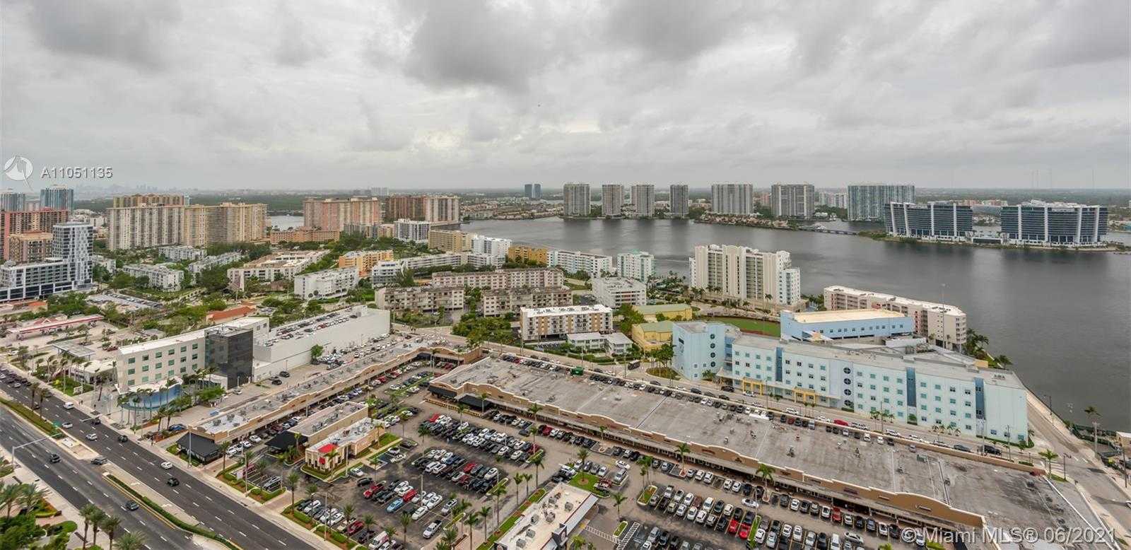 Small Image of 18201 COLLINS AVE #4001A, Sunny Isles Beach Number 3