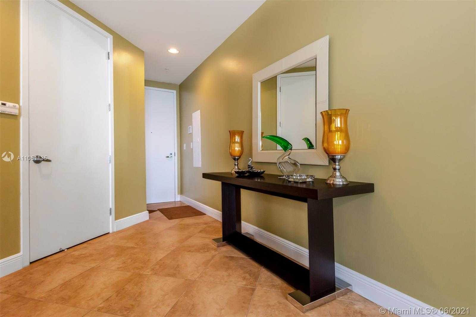 Small Image of 18201 COLLINS AVE #4001A, Sunny Isles Beach Number 6