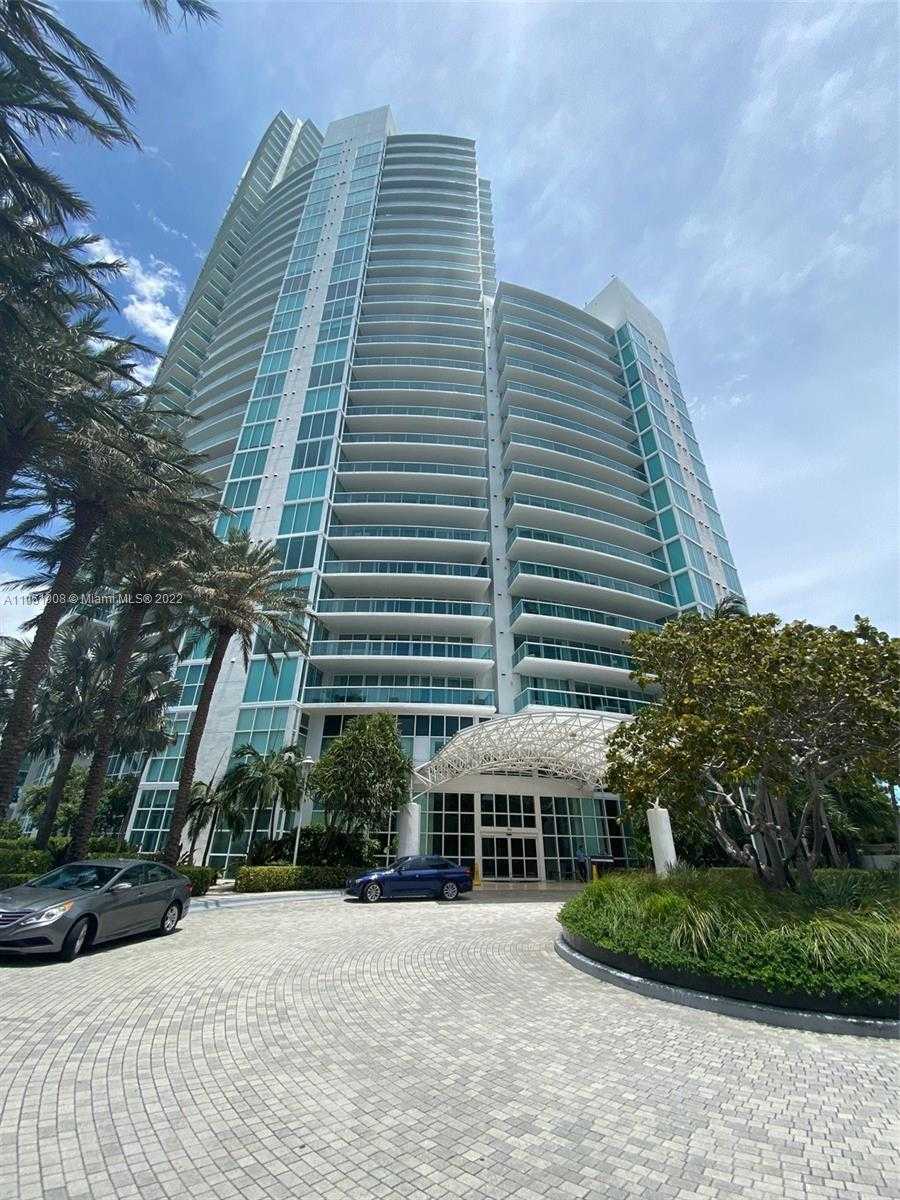 Small Image of 1000 SOUTH POINTE DR #601, Miami Beach Number 9