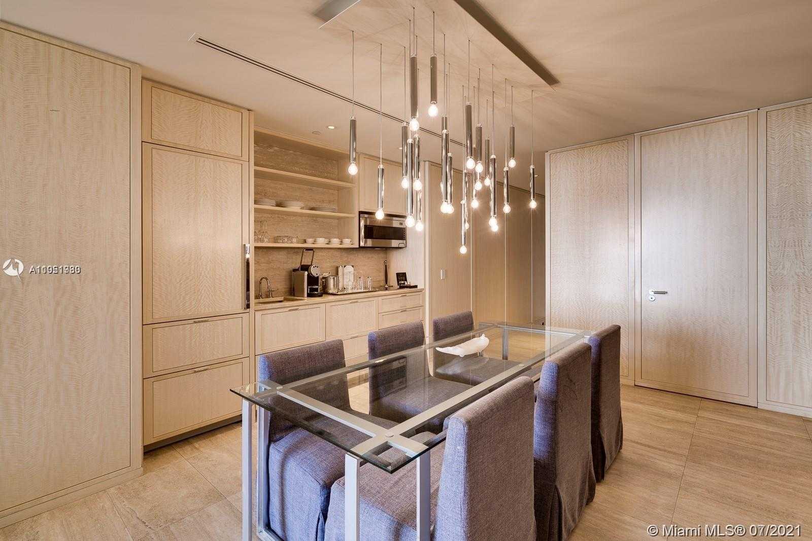 Small Image of 9703 COLLINS #602, Bal Harbour Number 3