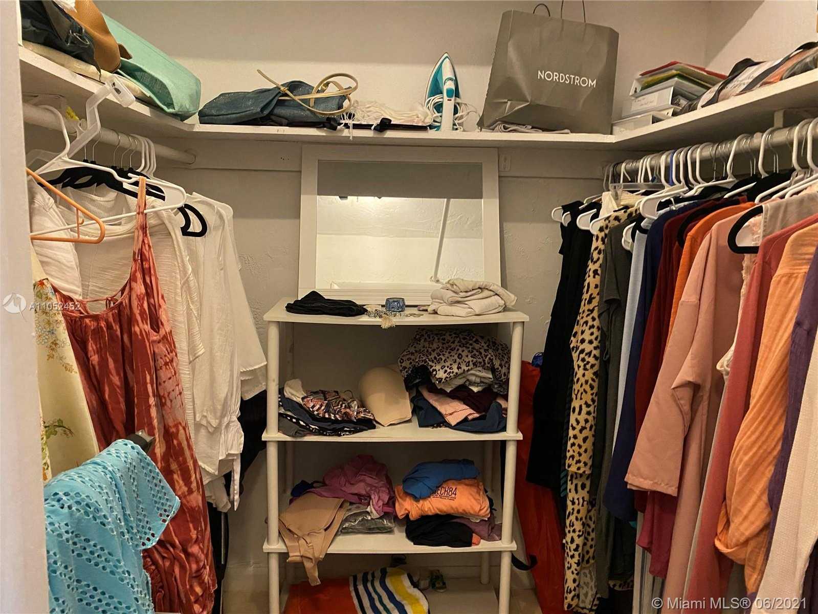Small Image of 251 GALEN DR #303E, Key Biscayne Number 19