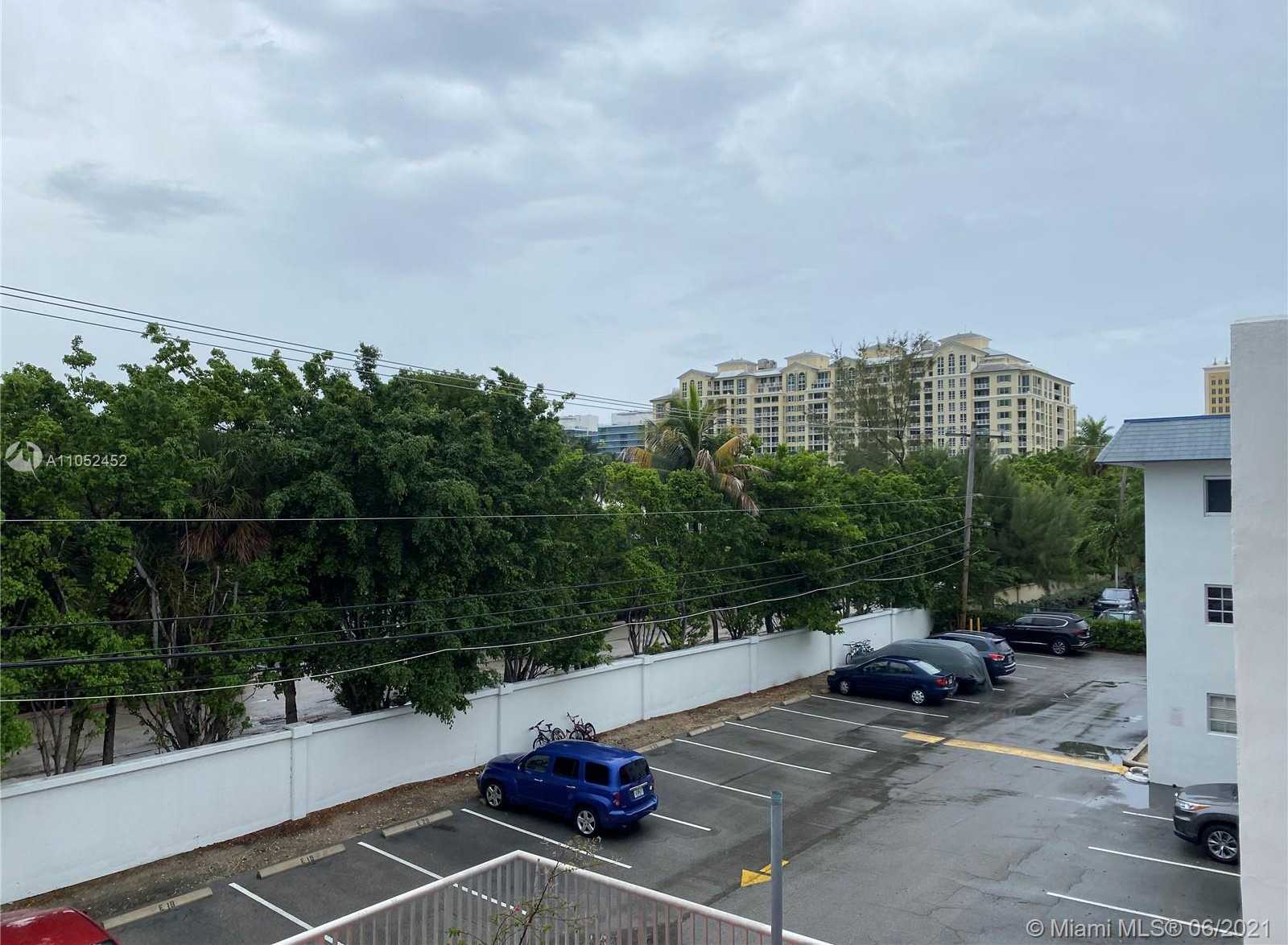 Small Image of 251 GALEN DR #303E, Key Biscayne Number 7
