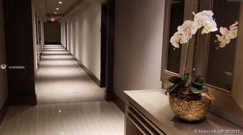 Small Image of 5252 NORTH WEST 85TH AVE #2105, Doral Number 3