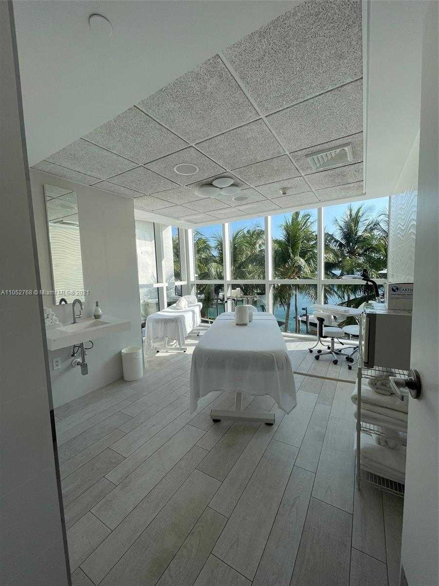 Small Image of 400 ALTON RD #504, Miami Beach Number 14