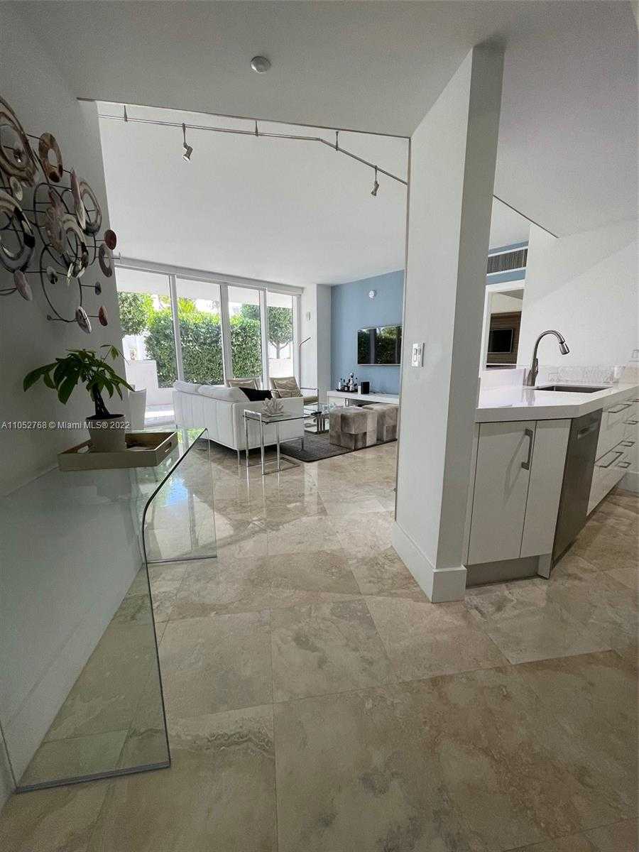 Small Image of 400 ALTON RD #504, Miami Beach Number 5