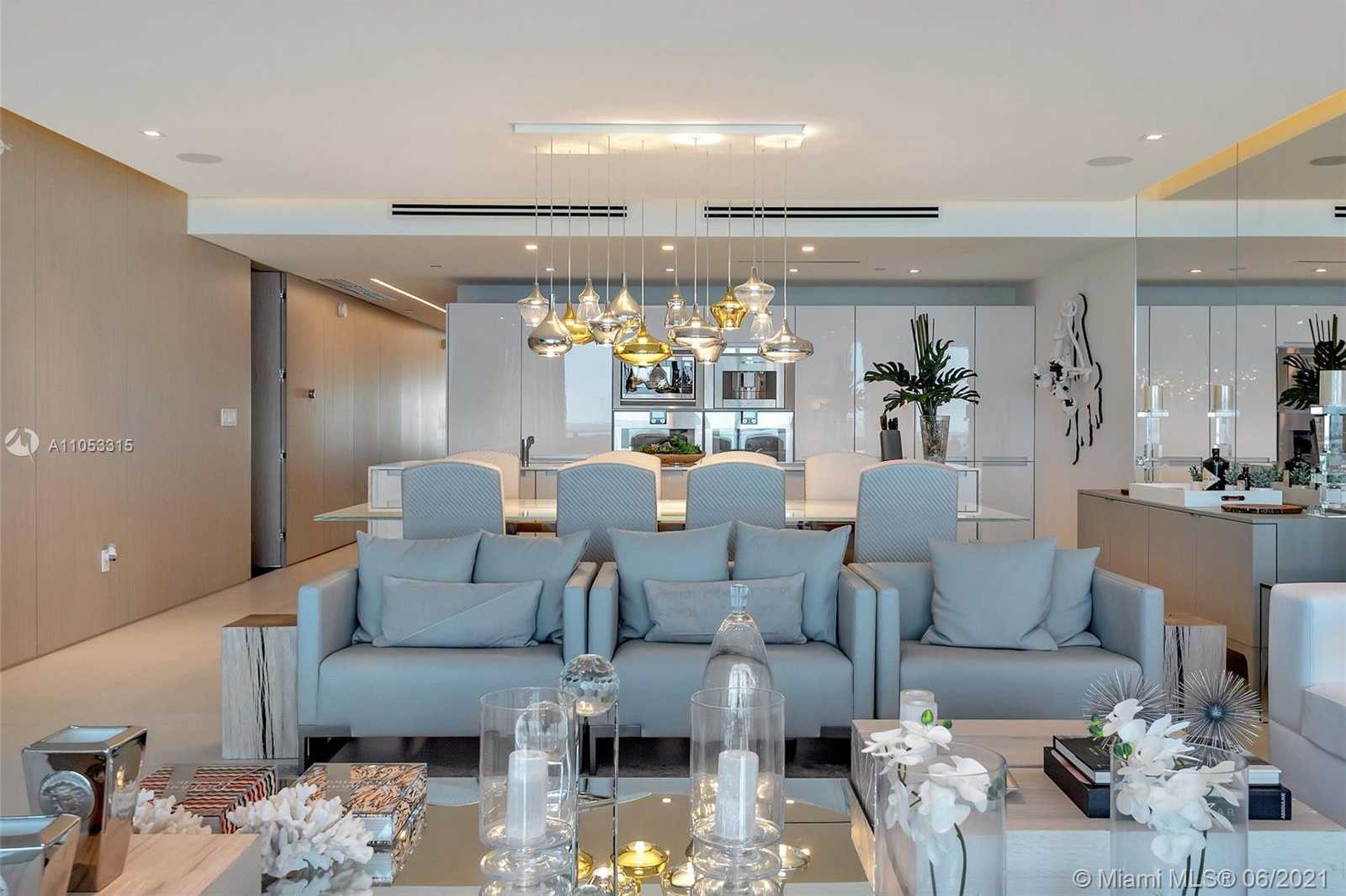 Small Image of 321 OCEAN DR #500, Miami Beach Number 15
