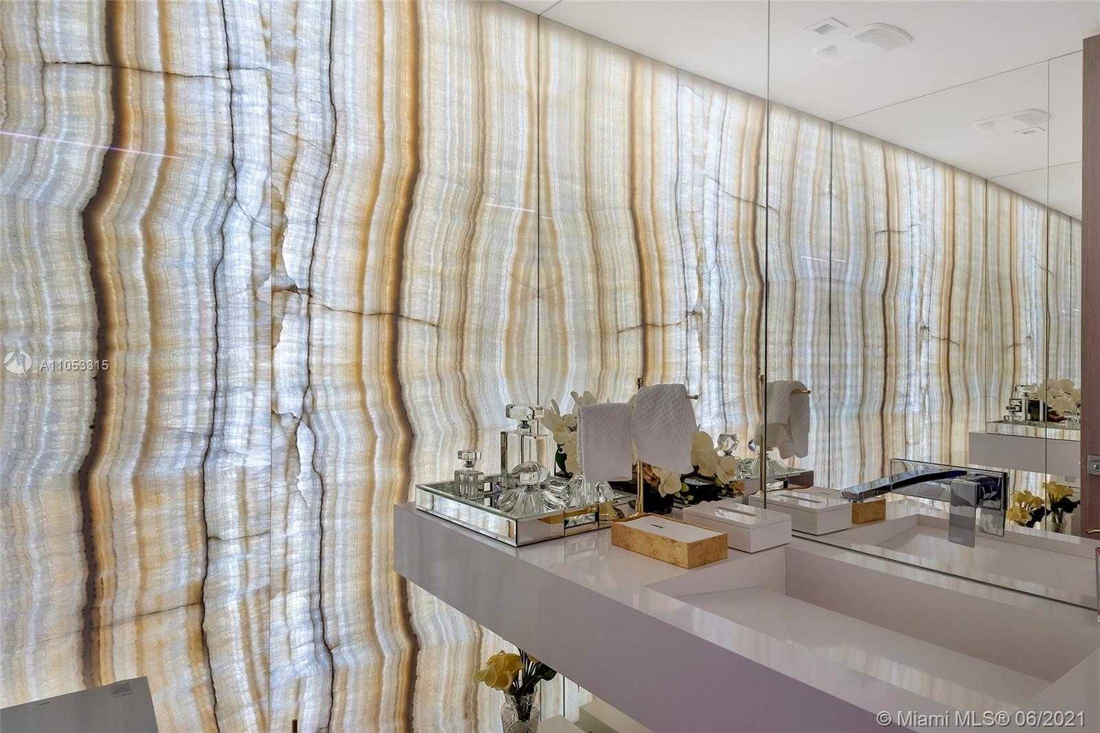 Small Image of 321 OCEAN DR #500, Miami Beach Number 39