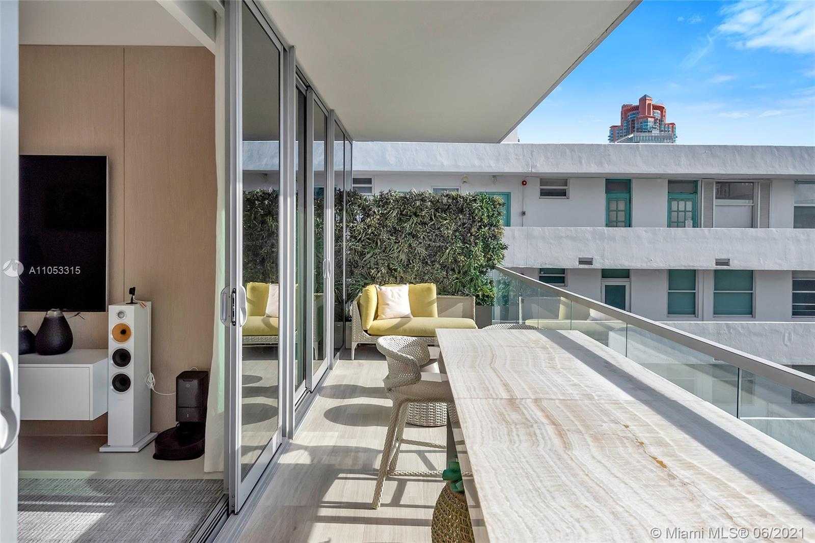 Small Image of 321 OCEAN DR #500, Miami Beach Number 42