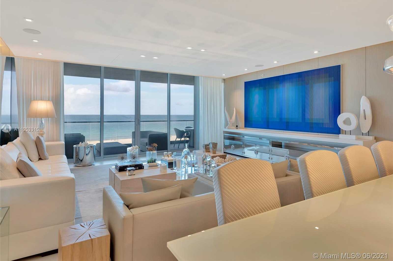 Small Image of 321 OCEAN DR #500, Miami Beach Number 6