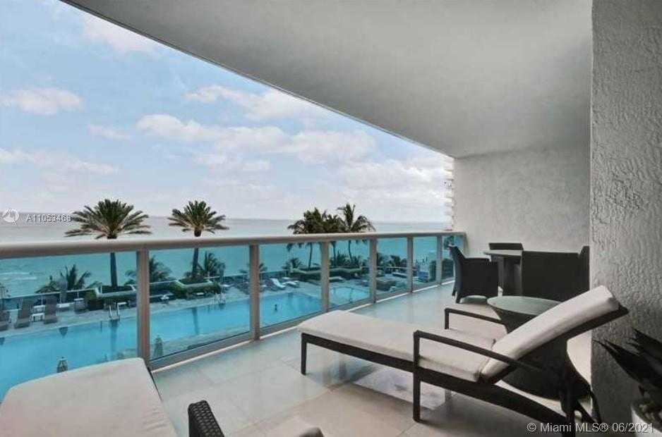 Small Image of 2711 SOUTH OCEAN DR #503, Hollywood Number 2