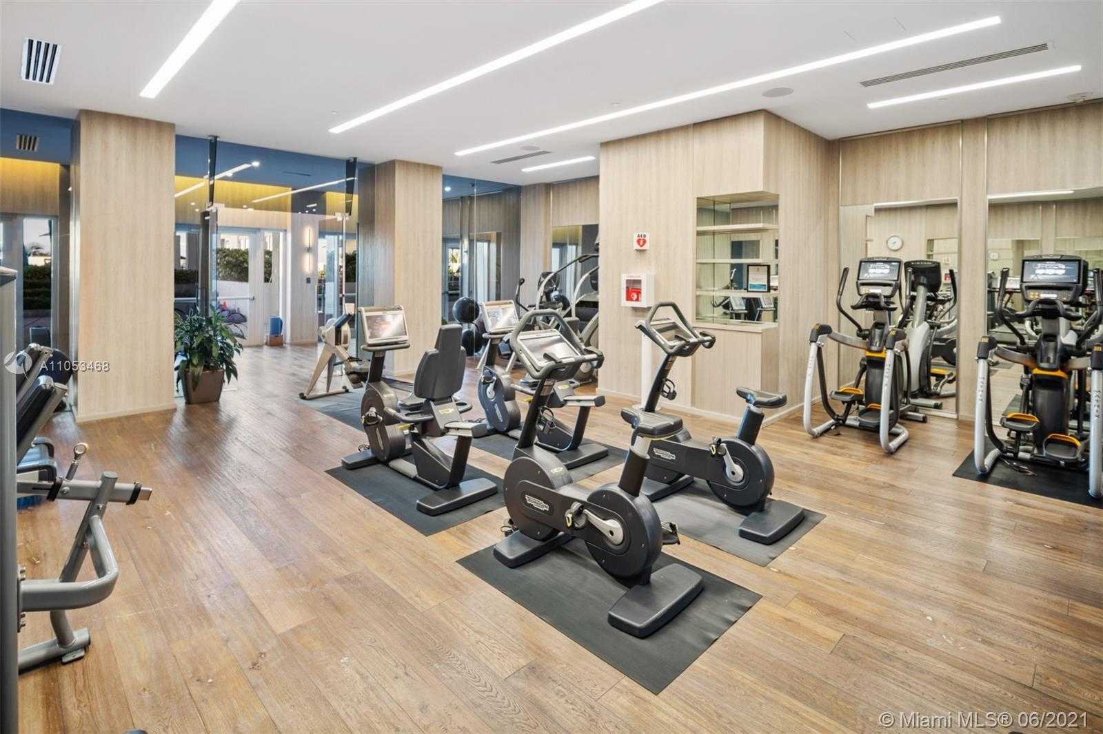 Small Image of 2711 SOUTH OCEAN DR #503, Hollywood Number 22