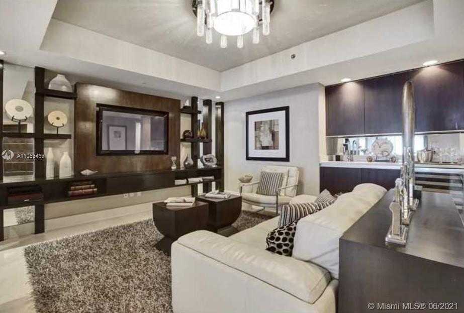 Small Image of 2711 SOUTH OCEAN DR #503, Hollywood Number 9