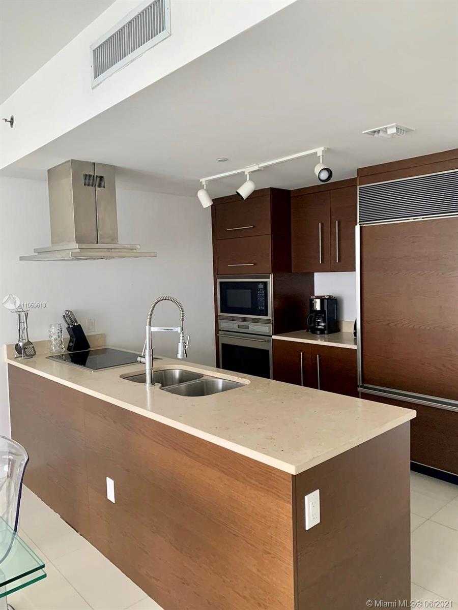 Small Image of 485 BRICKELL AVE #3607, Miami Number 3