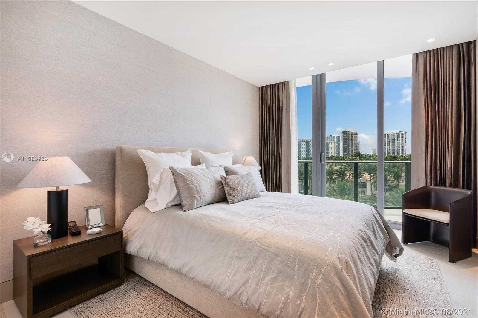 Small Image of 19575 COLLINS AVE #4, Sunny Isles Beach Number 23