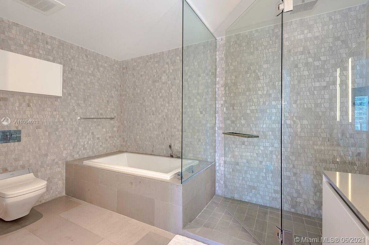 Small Image of 88 SOUTH WEST 7TH ST #3107, Miami Number 22