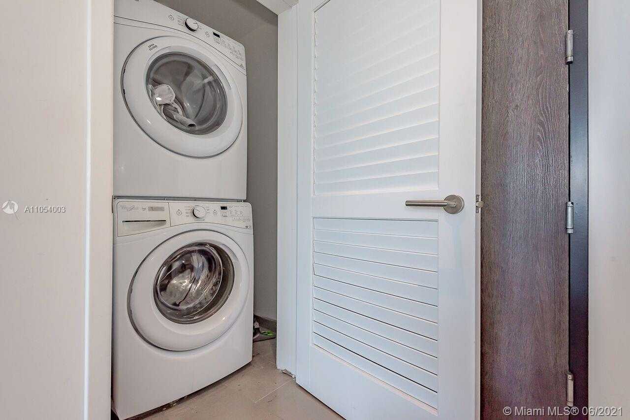 Small Image of 88 SOUTH WEST 7TH ST #3107, Miami Number 26