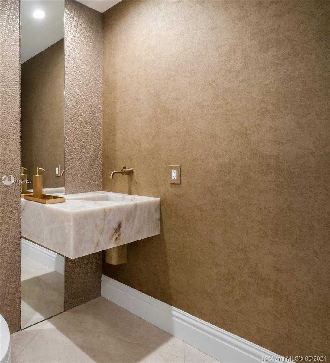 Small Image of 10295 COLLINS AVE #1703, Bal Harbour Number 6