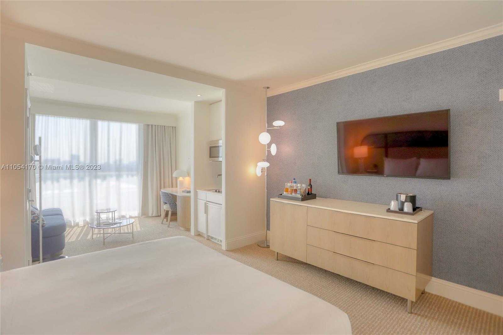 Small Image of 4401 COLLINS AVE #2610/12, Miami Beach Number 43