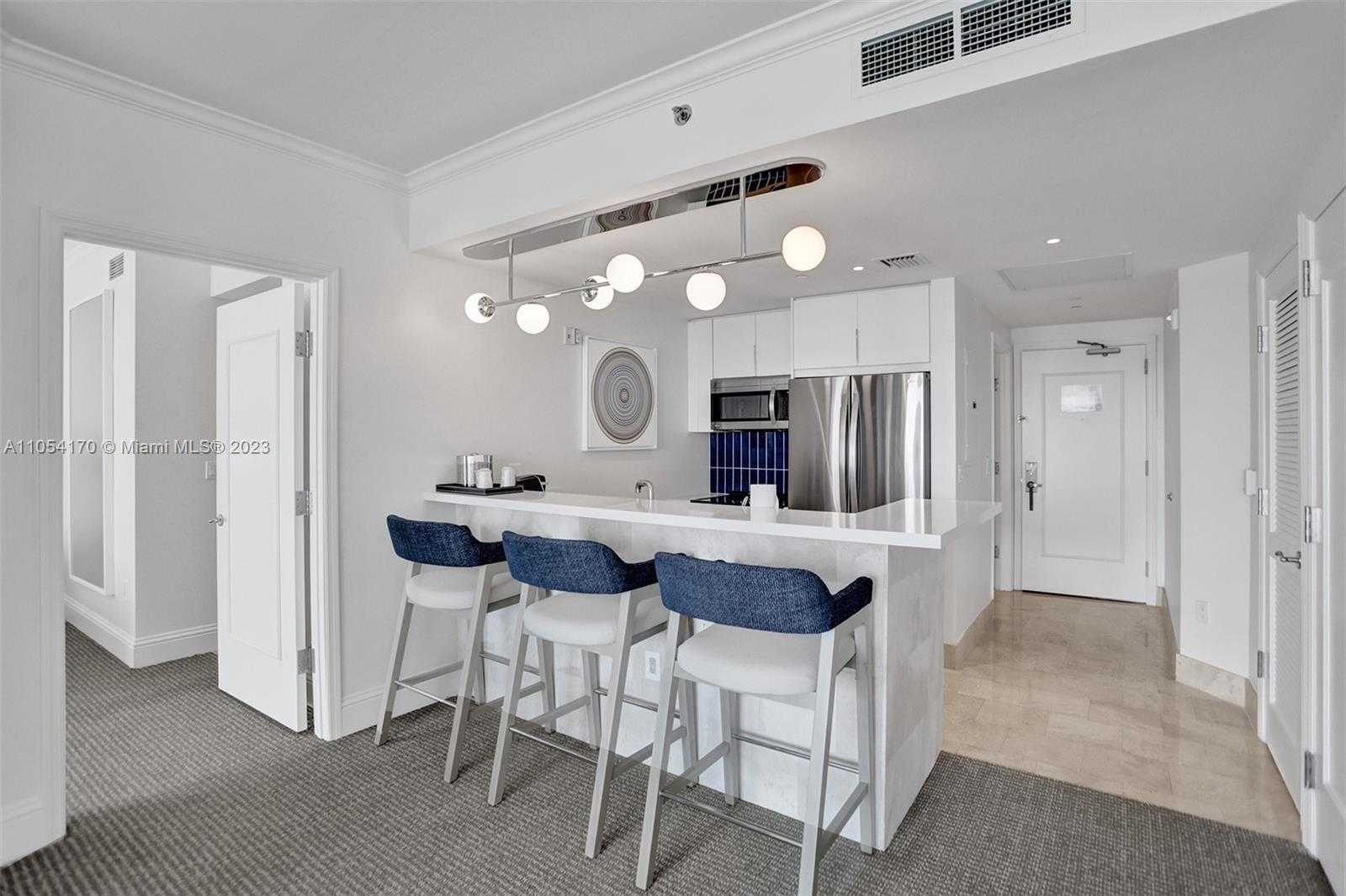 Small Image of 4401 COLLINS AVE #2610/12, Miami Beach Number 5