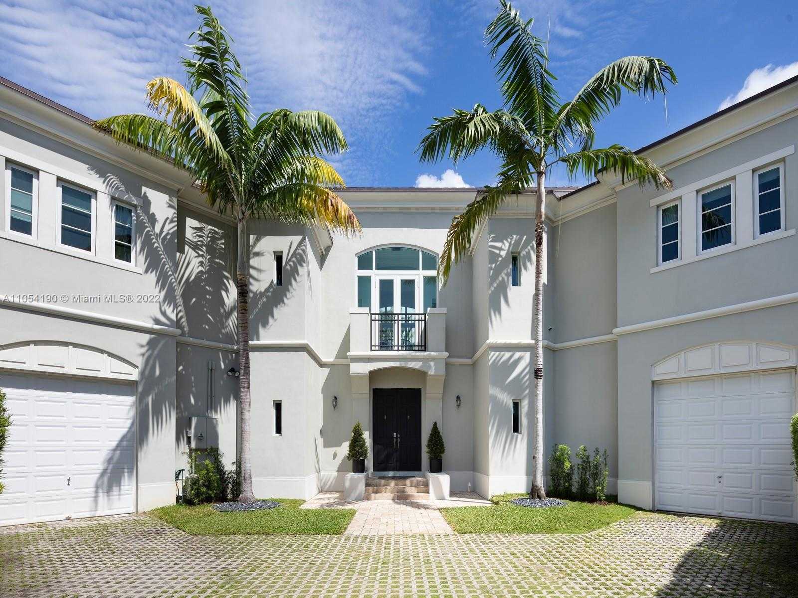 Small Image of 10120 SOUTH WEST 75 PL, Pinecrest Number 2