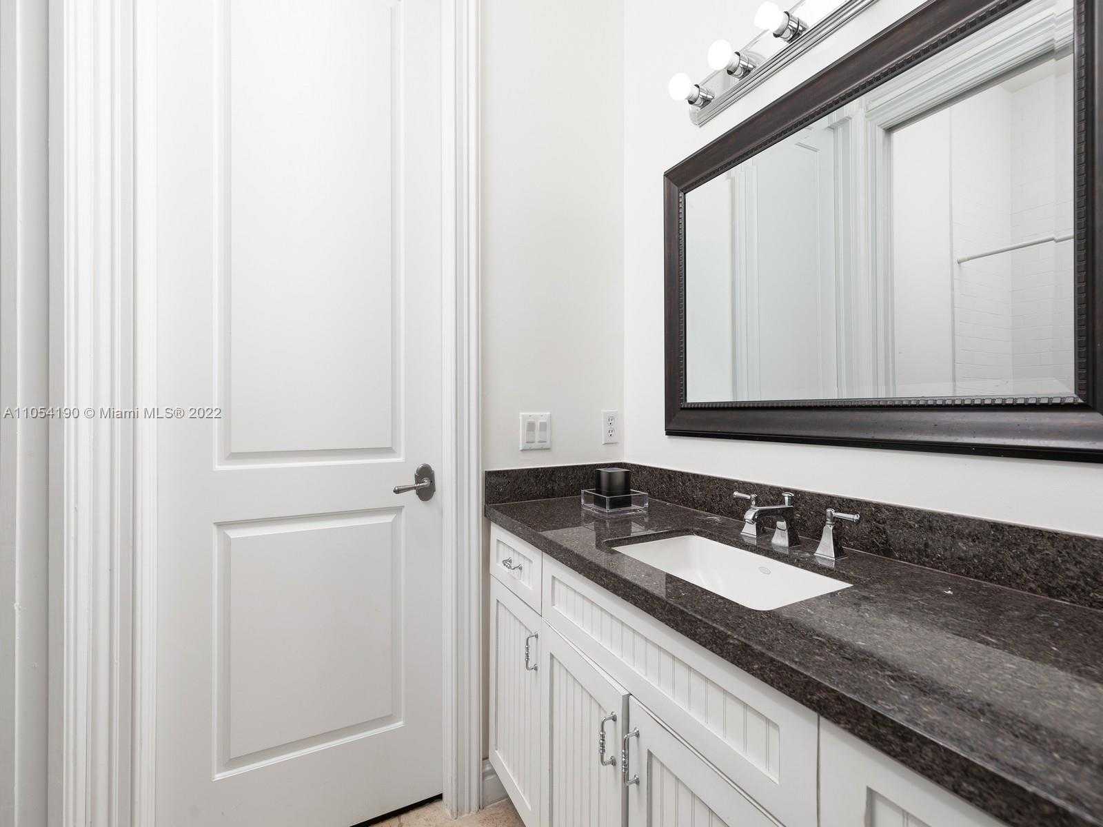 Small Image of 10120 SOUTH WEST 75 PL, Pinecrest Number 21