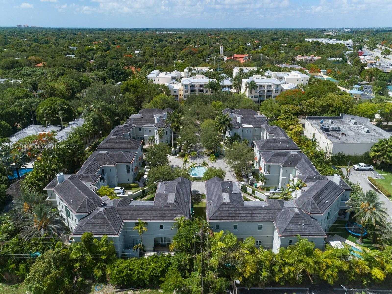 Small Image of 10120 SOUTH WEST 75 PL, Pinecrest Number 38