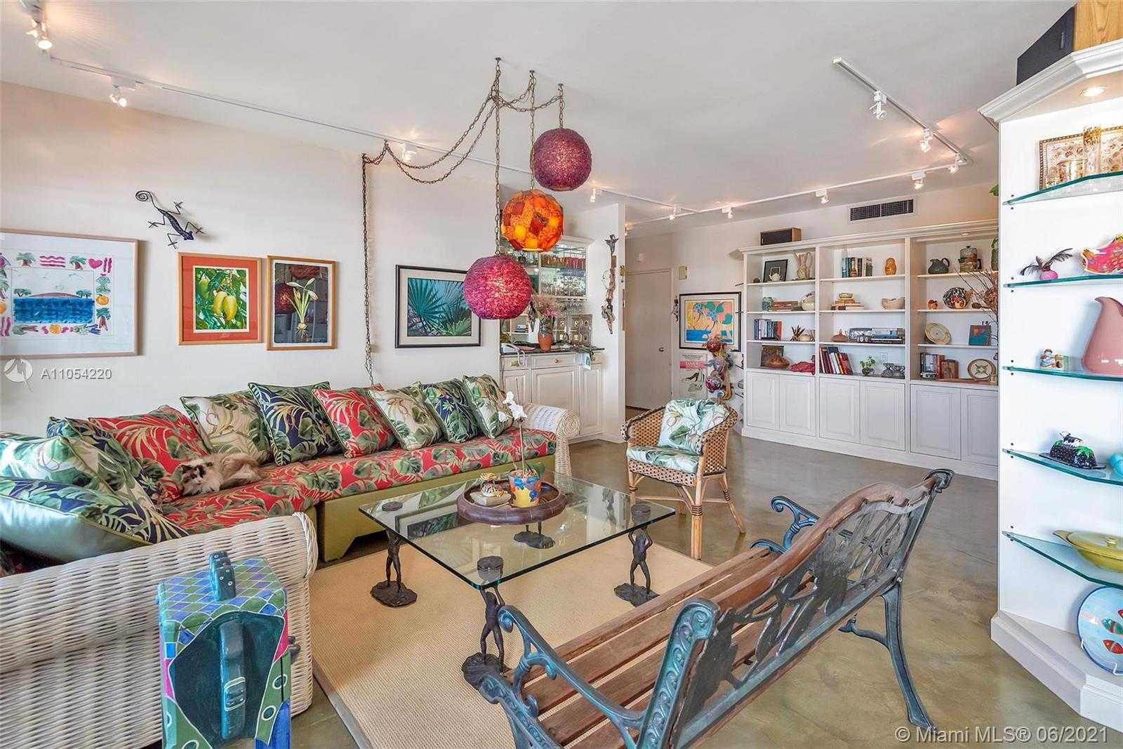 Small Image of 16 ISLAND AVE #4E, Miami Beach Number 13