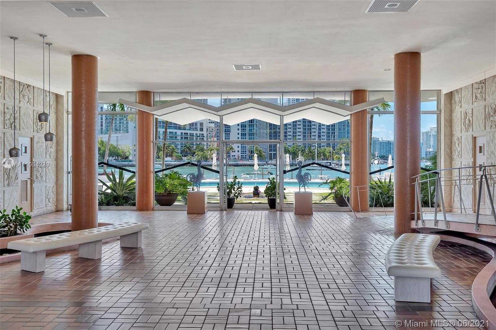 Small Image of 16 ISLAND AVE #4E, Miami Beach Number 17