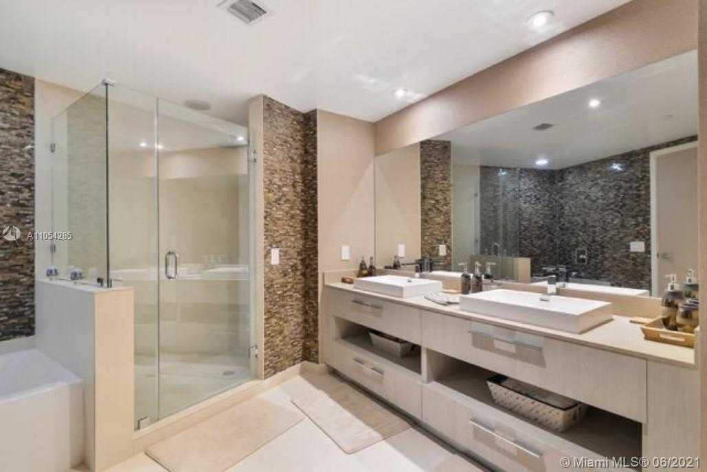 Small Image of 4111 SOUTH OCEAN DR #3401-02, Hollywood Number 32