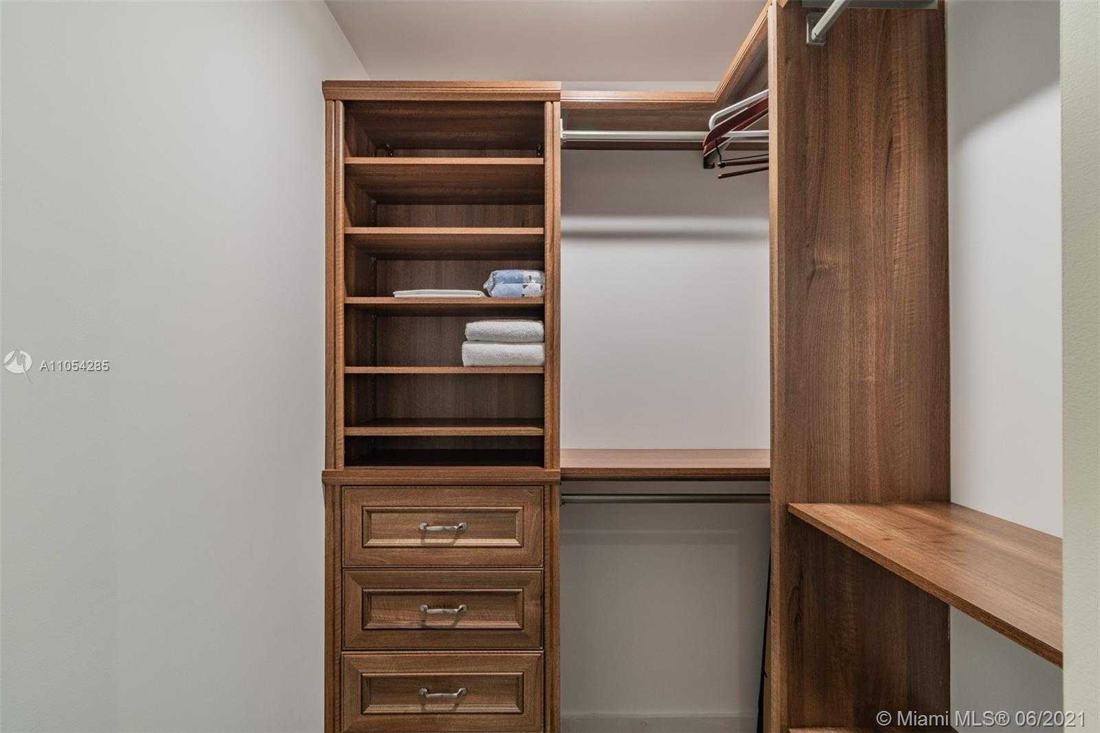 Small Image of 4111 SOUTH OCEAN DR #3401-02, Hollywood Number 40