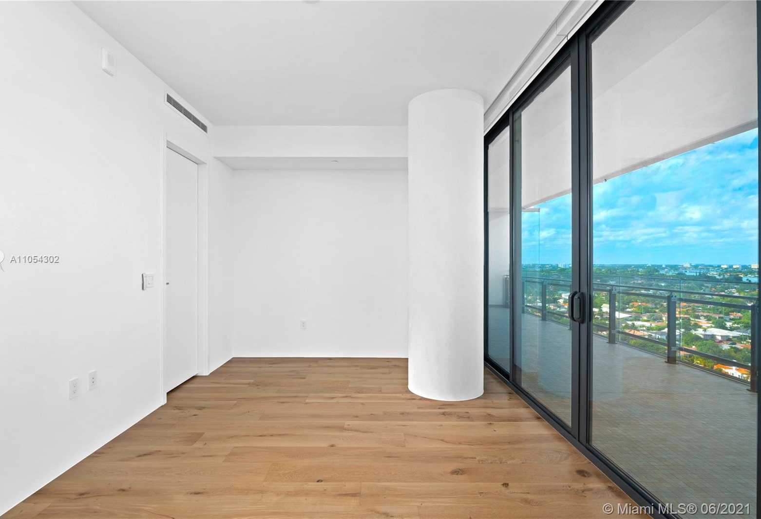 Small Image of 8701 COLLINS AVE #1501, Miami Beach Number 16