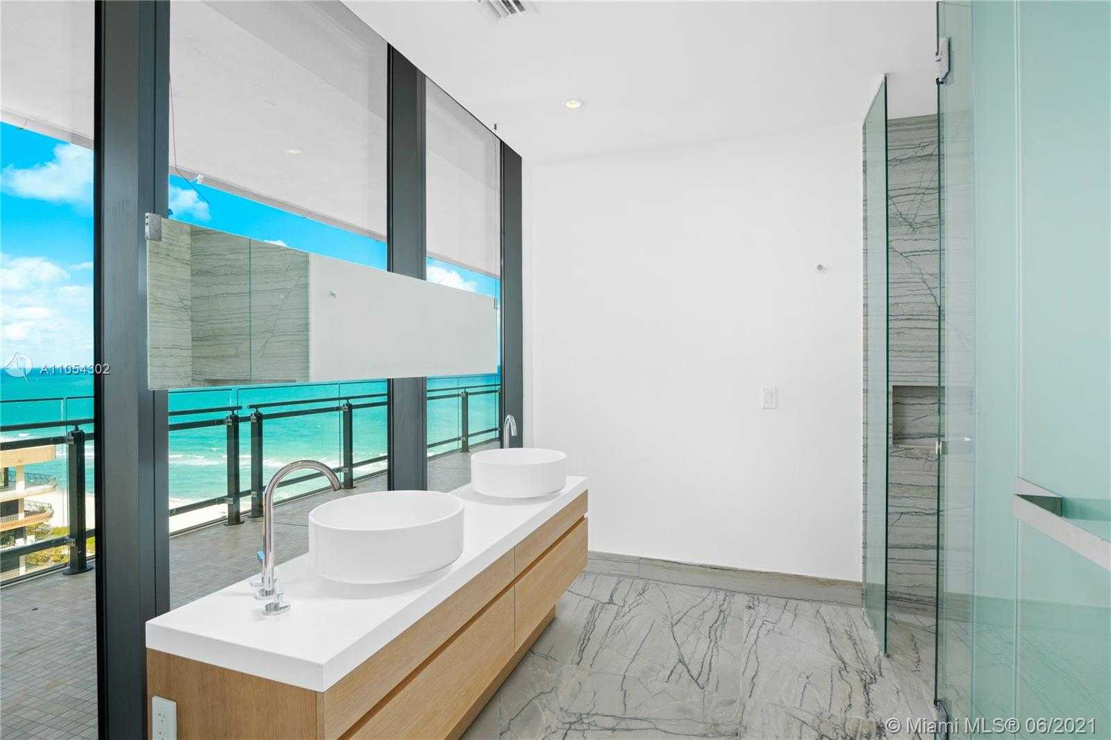 Small Image of 8701 COLLINS AVE #1501, Miami Beach Number 17