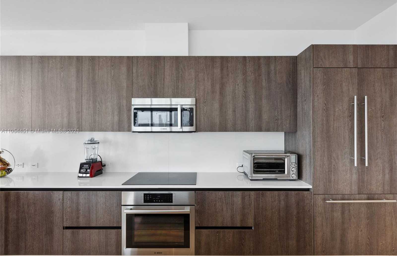Small Image of 68 SOUTH EAST 6TH ST #4011, Miami Number 12