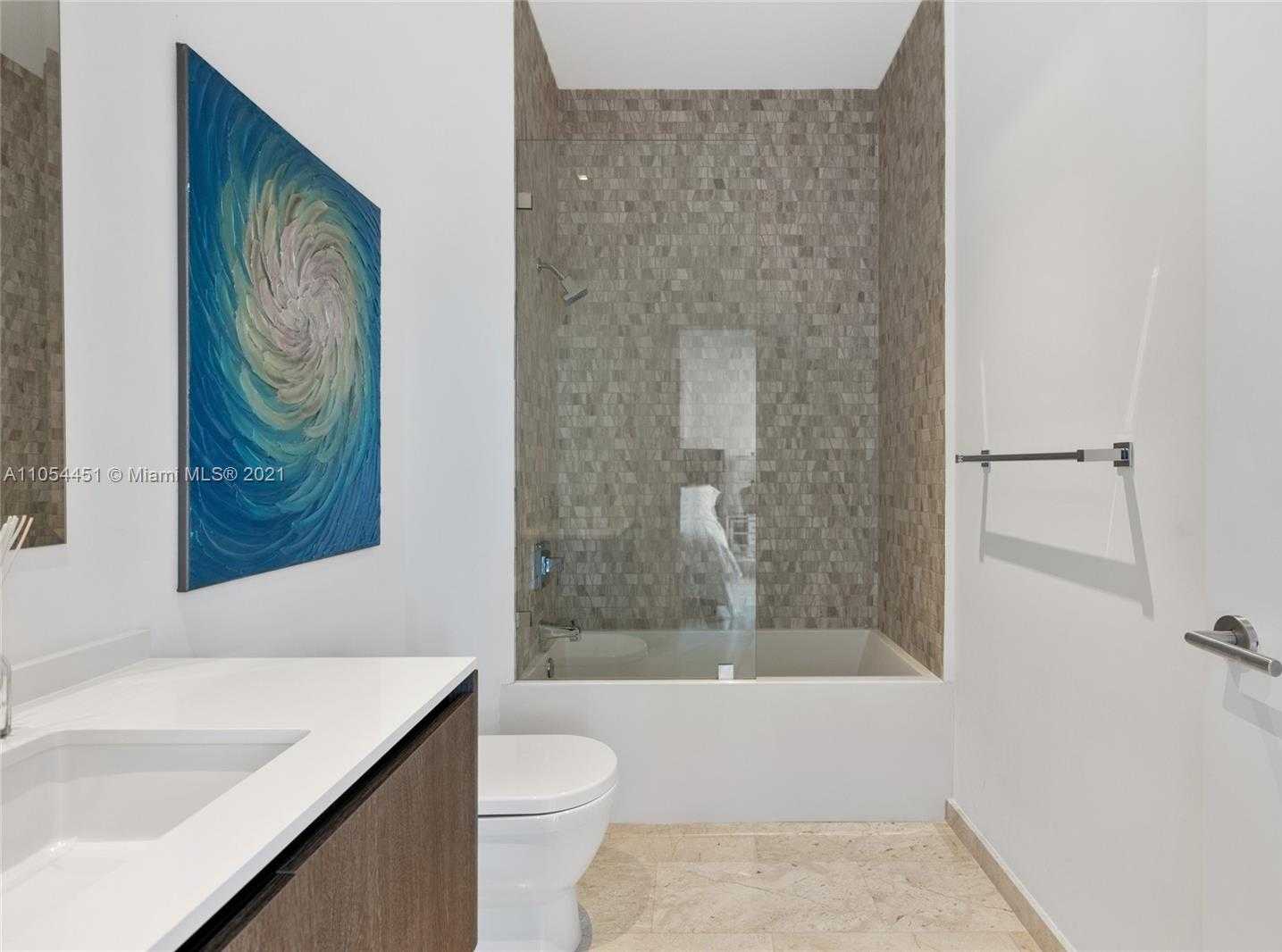 Small Image of 68 SOUTH EAST 6TH ST #4011, Miami Number 26