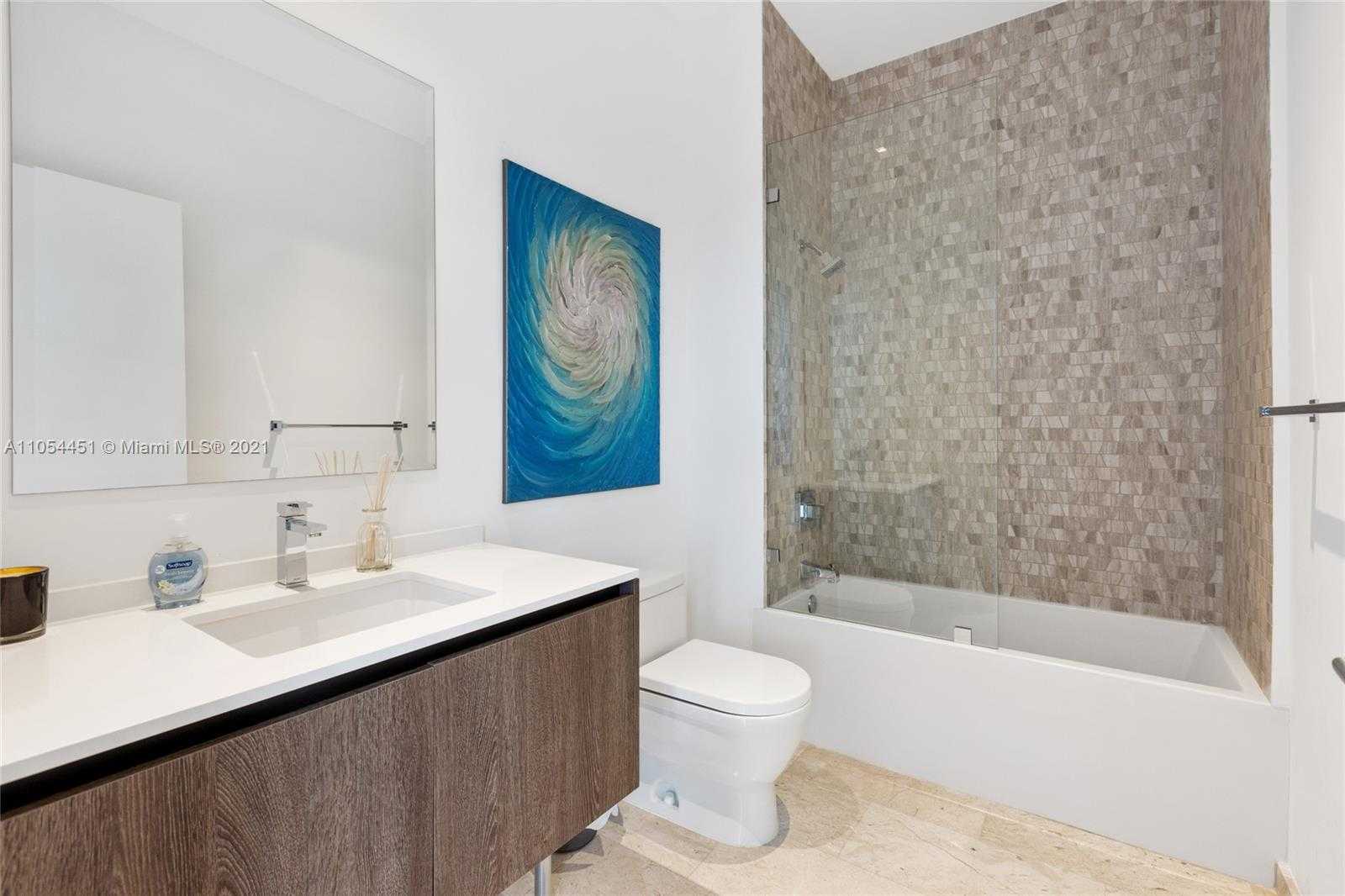 Small Image of 68 SOUTH EAST 6TH ST #4011, Miami Number 27
