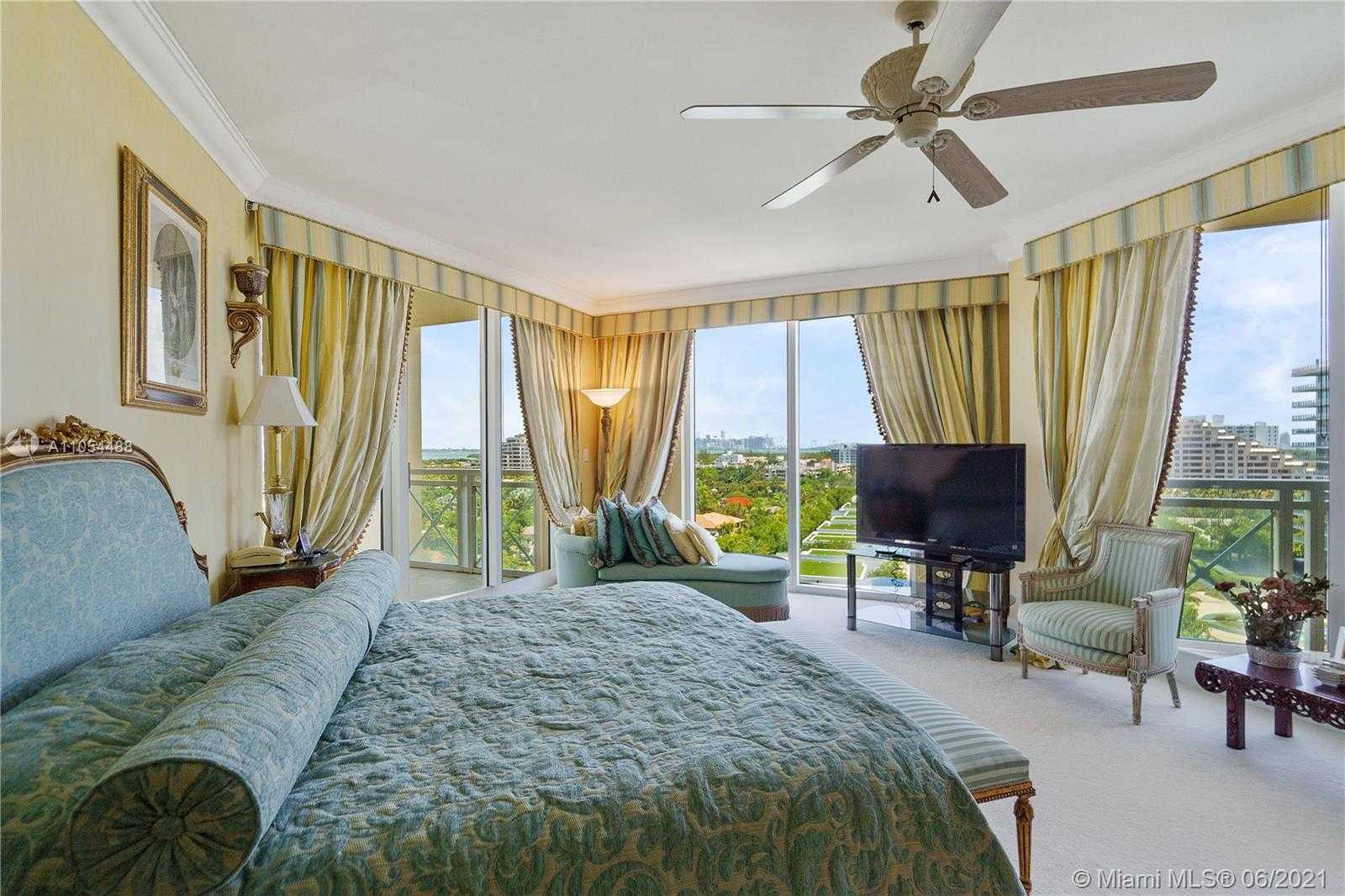 Small Image of 430 GRAND BAY DR #1008, Key Biscayne Number 11