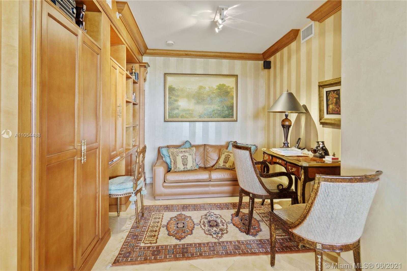 Small Image of 430 GRAND BAY DR #1008, Key Biscayne Number 2