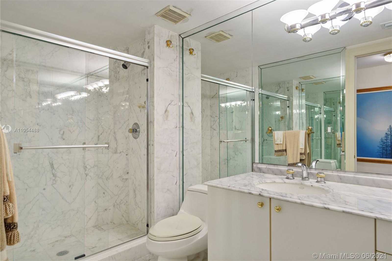 Small Image of 430 GRAND BAY DR #1008, Key Biscayne Number 20